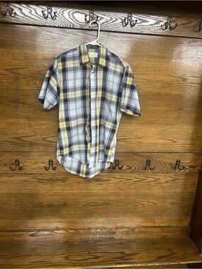 Arnold Palmer Small Short-Sleeve Plaid Button-Up Shirt in Blue and Yellow